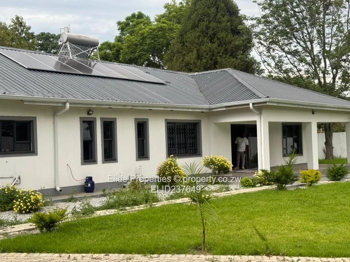 Property to rent in Highlands.