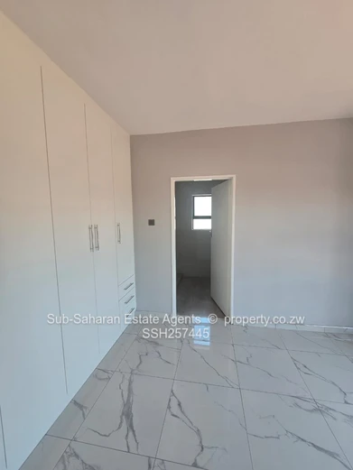 2 New 3-Bed Houses — Mainway Meadows, modern kitchen & ensuite