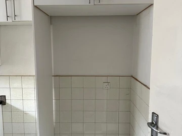 3 Bedroom Flat & Apartment