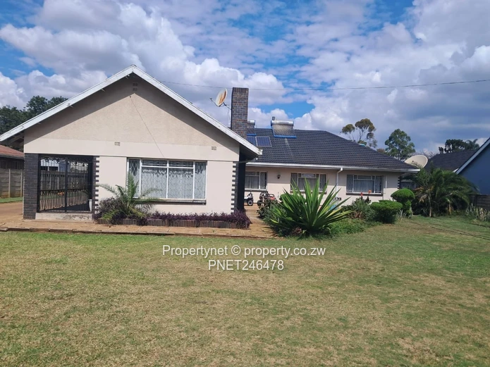 Location!!!Main Road Frontage