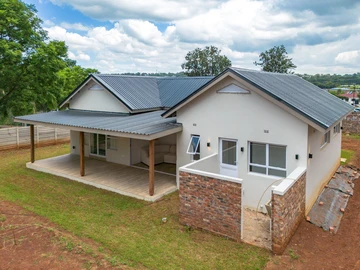 6 Unit Townhouse Complex