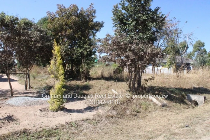 Arlington Estate Phase 1 stand for sale