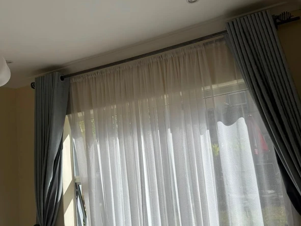 3 Bedroom Flat & Apartment