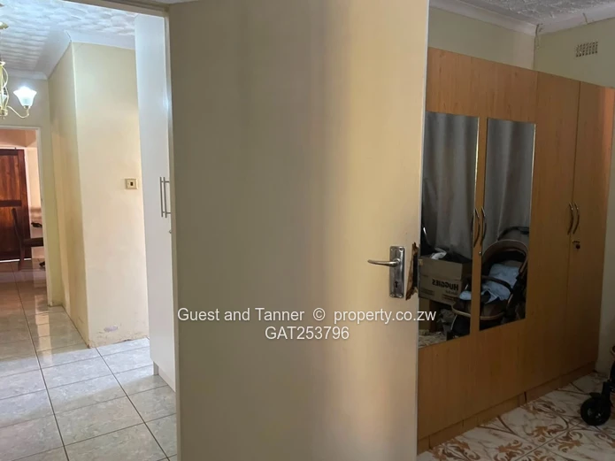 3-Bedroom House for Sale| Shortston, Waterfalls