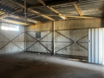 Warehouse to rent