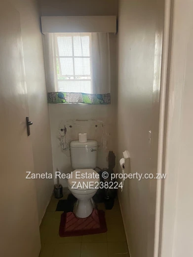 House for sale - Avondale The Ridge