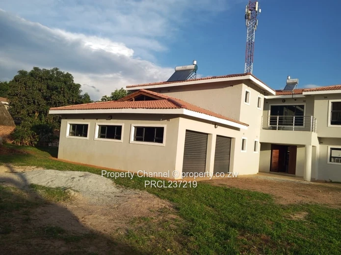 Double Storey For Sale In Mt Pleasant Heights