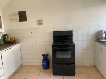 2 Bedroom Garden Flat