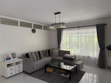 3 Bedroom Flat & Apartment