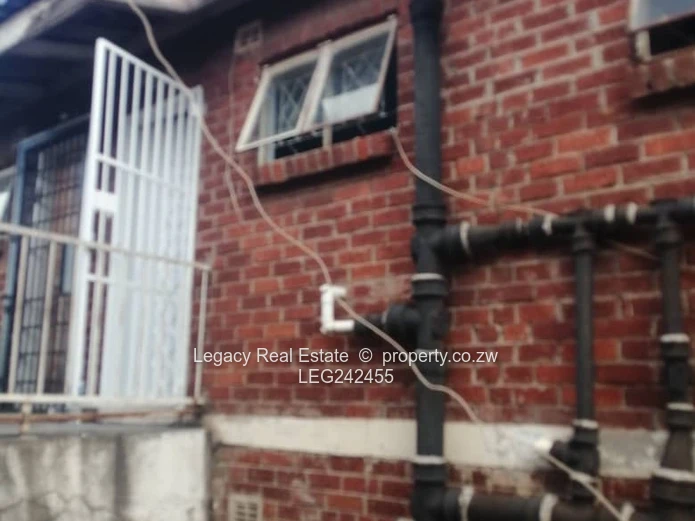 Willowvale 2-Bedroom Flat for Sale (3rd Floor)