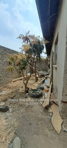 4 bedroom house for sale in Damofalls - Ruwa