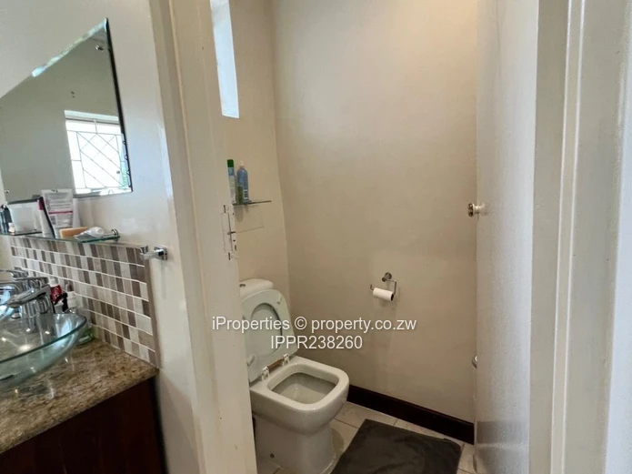 Spacious Family Home with Modern Finishes and a Cottage. (Sole Mandate)