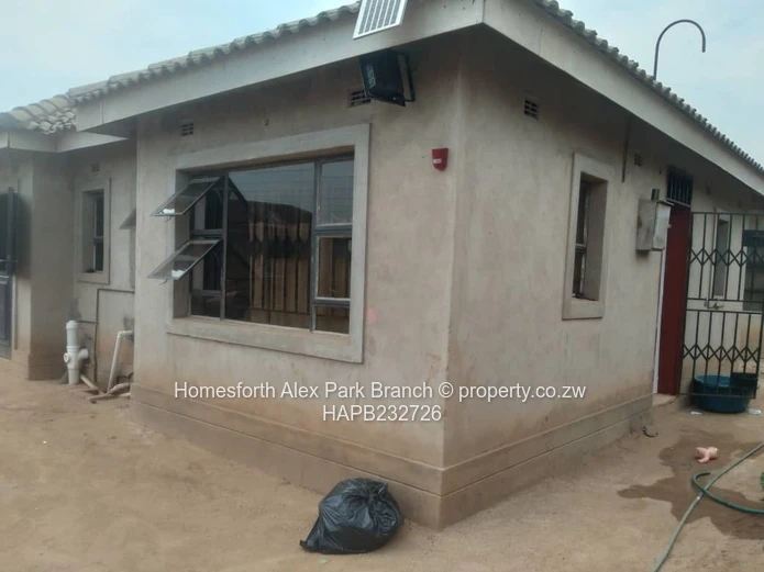 Warren Park D Graceland House (Sole Mandate)