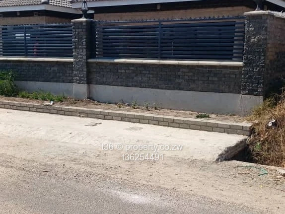 Furnished house immediate occupation 