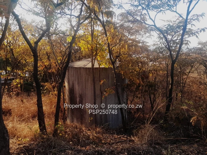Rustic Double Storey with Panaromic Views - Mazowe
