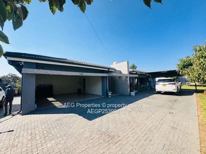 House For Sale In CHISHAWASHA 