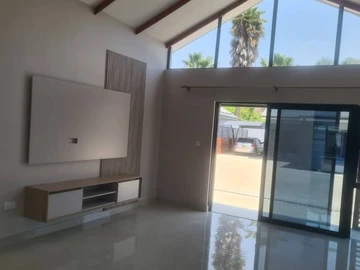 3 Bedroom Garden Flat