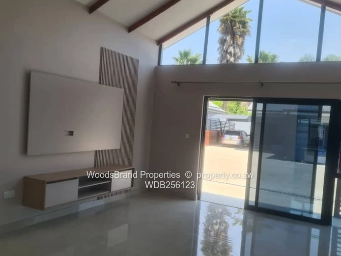 Pomona Clusters Homes To Let