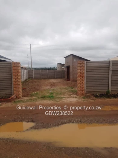 2 roomed house for sale in Budiriro Cabs with deeds