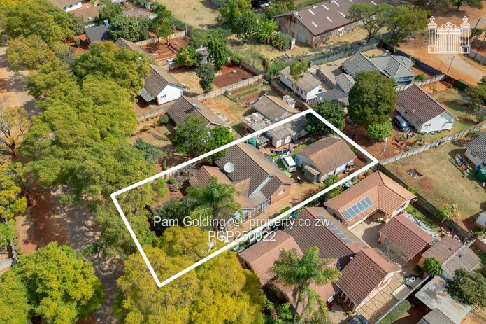 Family Home with Rental Income Potential!