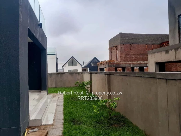 4 Neat Bedroom Garden Flat for Rent in Pokugara Estate