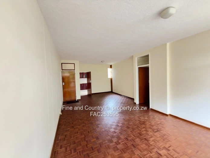 Ascot 3-Bedroom Flat to Rent 