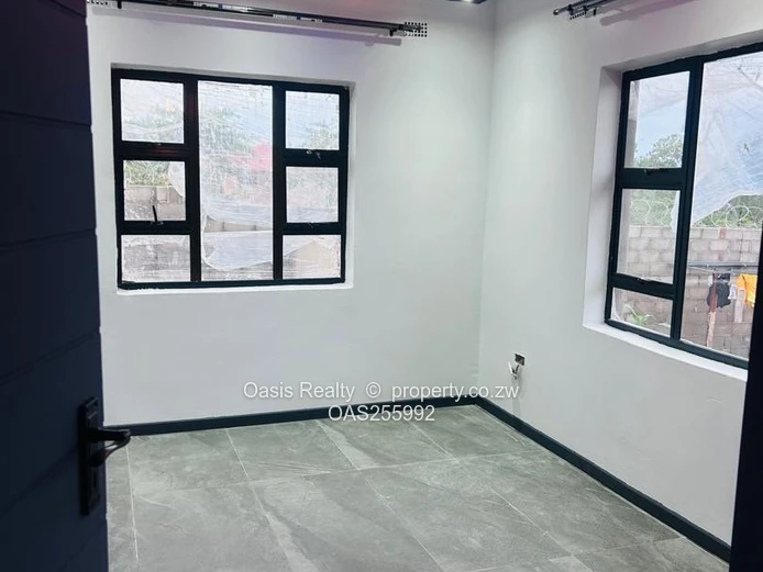 Modern 3 Bedroom Townhouse For Sale | Old Burnside
