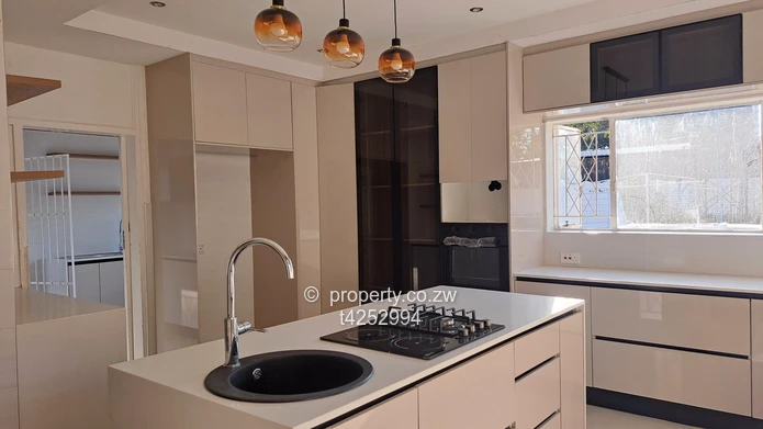 Gunhill 4 bedroomed house for Rent