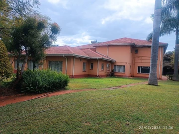 7 Bedroom House