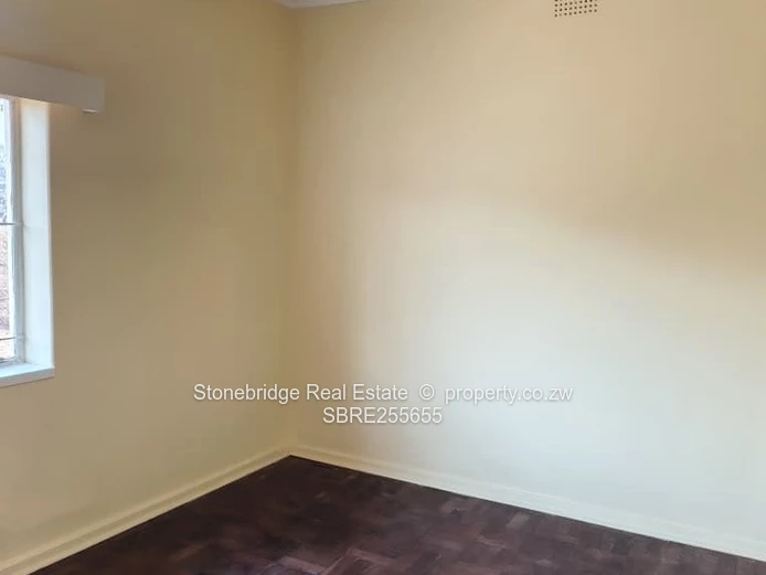 4 Bedroom House in Famona To Rent