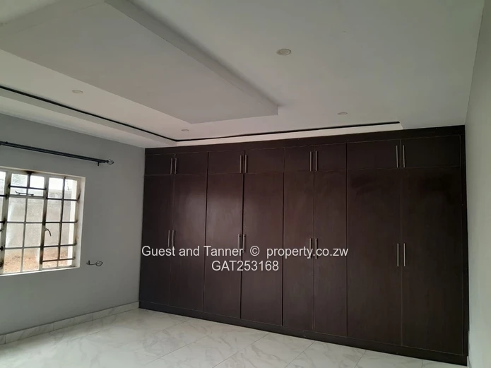  Zimre Park Family Home for Rent