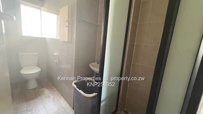 Charming 3-Bedroom Garden Flat In Avondale West (Sole Mandate)