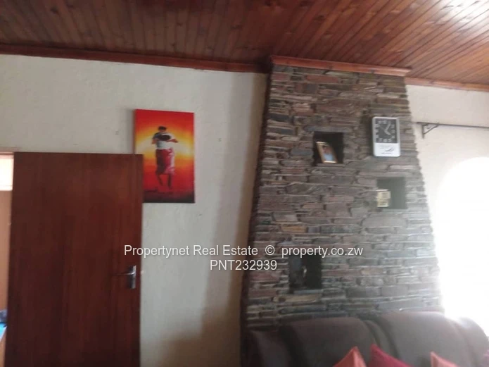 Neat family home to let!!!