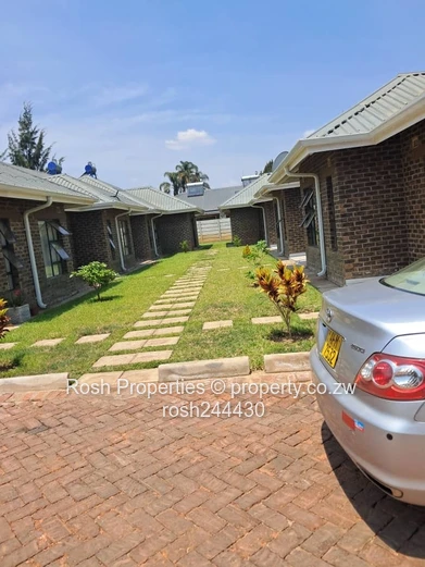 Charming 2-Bed Garden Flat—Avondale West