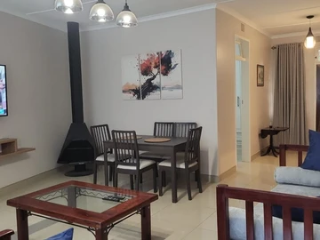 3 Bedroom Flat & Apartment