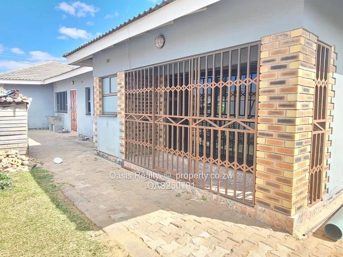 Neat home to let in Mabvazuva - available immediately