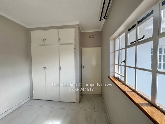 Lovely 3 bedroom Duplex Apartment- Upper Avenues