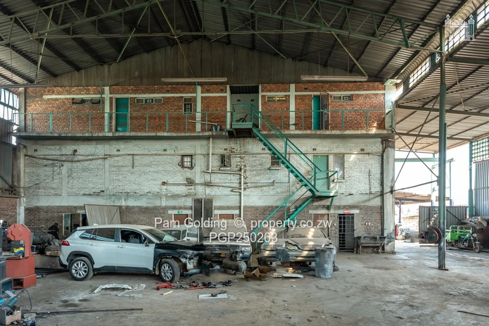 Industrial Warehouse For Sale In Willowvale