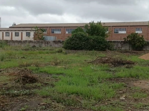 Commercial & Industrial Land