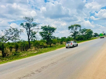 Commercial & Industrial Land