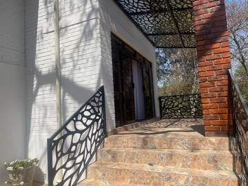 2 Bedroom Garden Flat