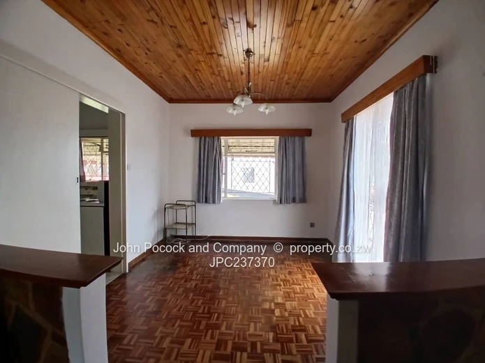 Charming Family Home In The Heart Of Woodlands!