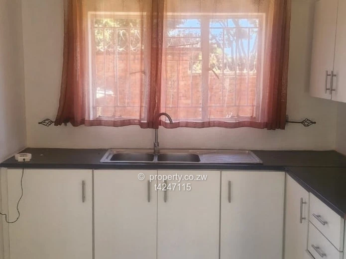 Greendale 3 bedroomed cottage for Rent 
