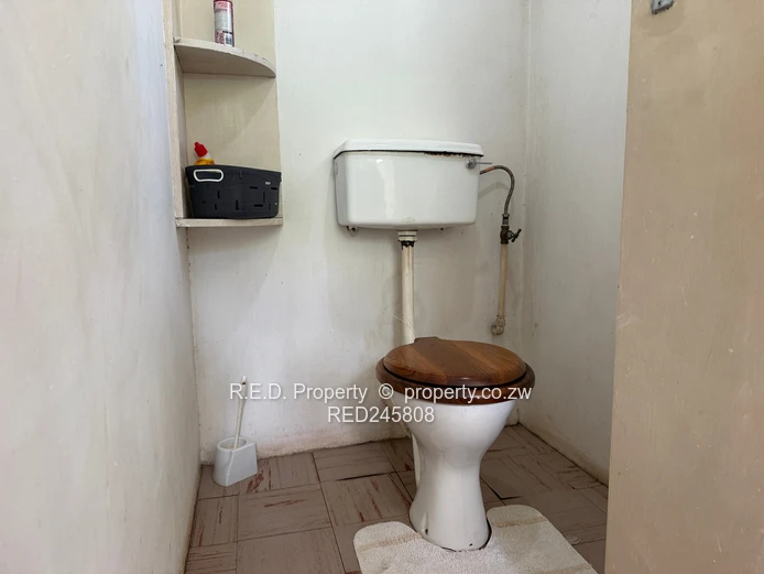 Double Stand Opportunity in Hillside!