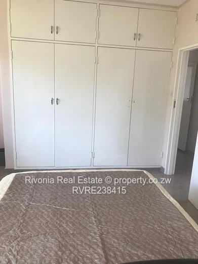 Upper Avenue 1 bed flat 3rd floor