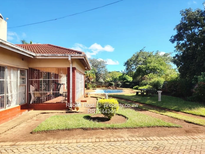 Charming 4 Bed House To Rent In Mount Pleasant