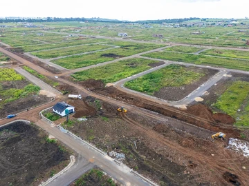 Stands & Residential Land