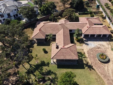 6 Bedroom House