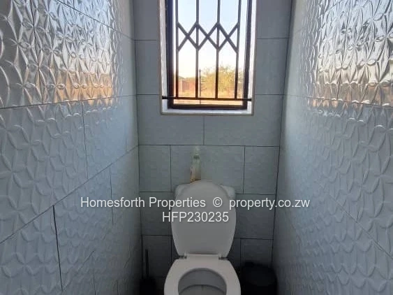 Eastvale Masvingo Bnb The Grey Mansion