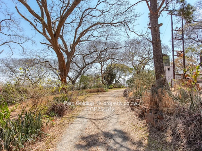 Rare 100 Acre Plot in the Path of Harare's Urban Expansion (Sole Mandate)
